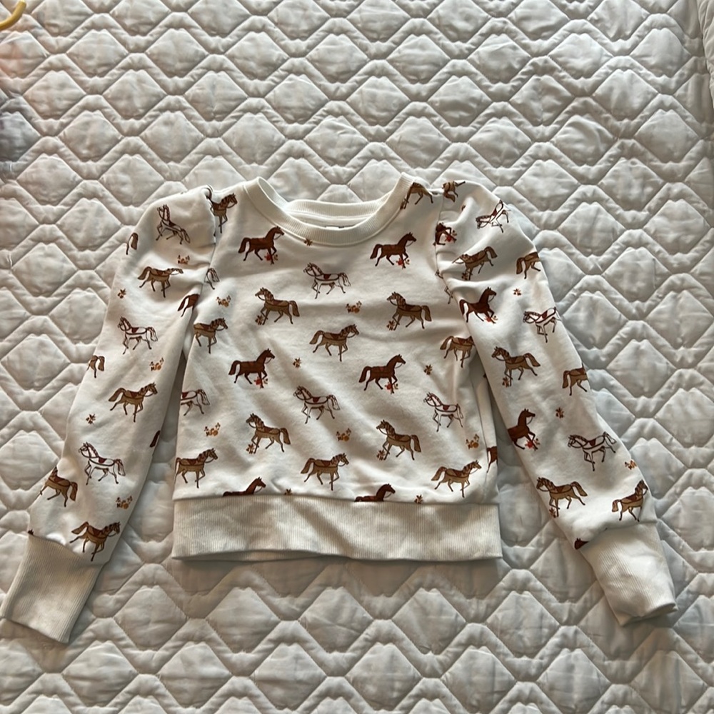 Puff sleeve sweatshirt